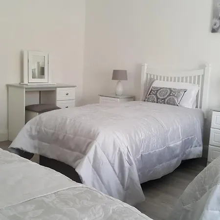 Ashford -cottage 2 * Cong