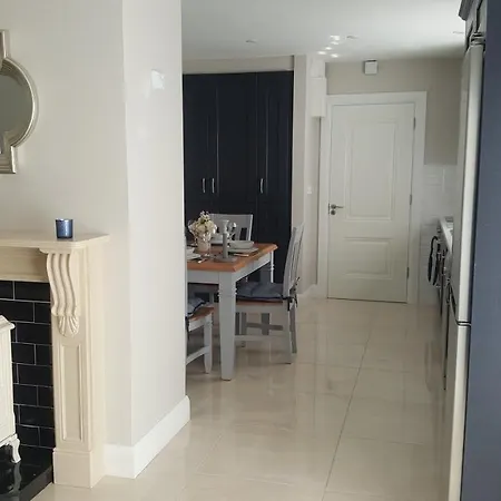 Ashford -cottage 2 * 콩