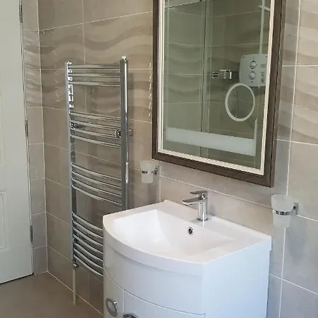Ashford -cottage 2