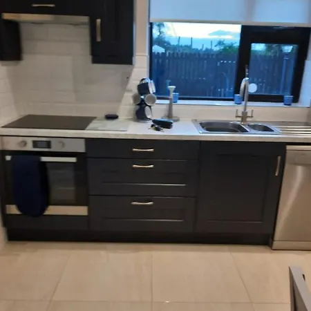 Ashford -cottage 2 *